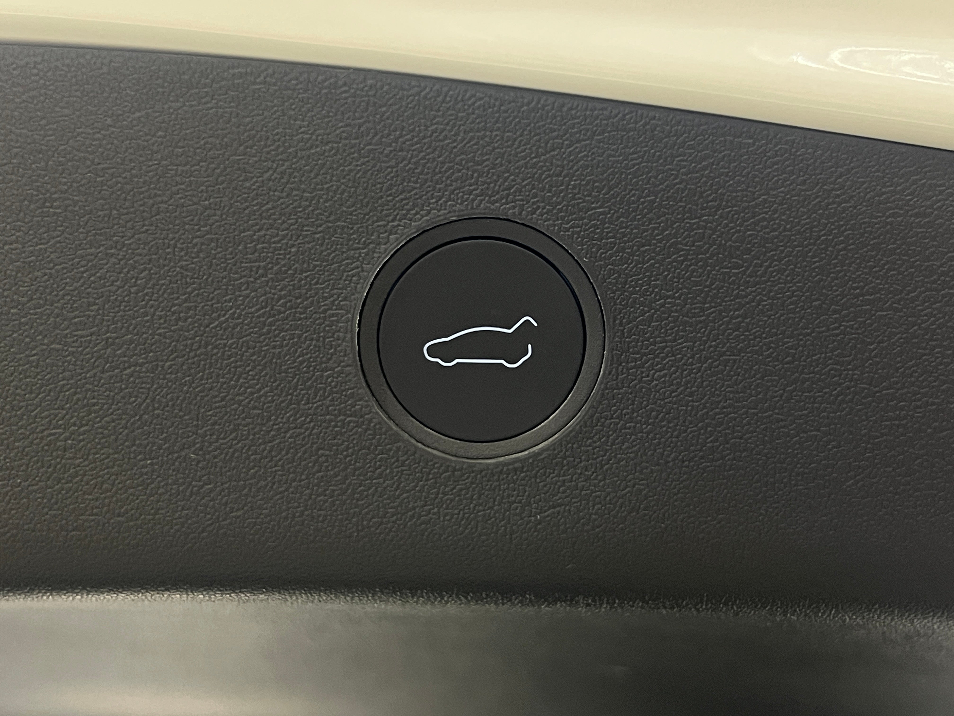 tesla model 3 2023 5YJ3E1EA8PF467815 image tesla model 3 2023 5YJ3E1EA8PF467815 image